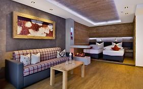 PETE Alpine Boutique Hotel - klein und fein - Private SPA Suiten und Zimmer